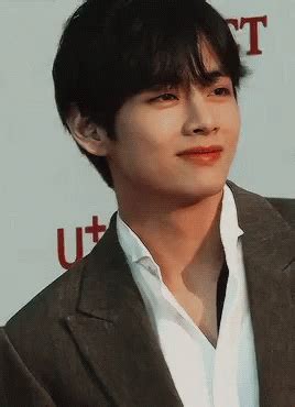 bts v smile gif